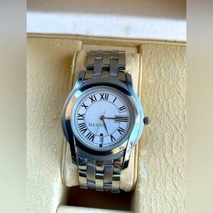 DRESSY mens Gucci watch 🔥🔥